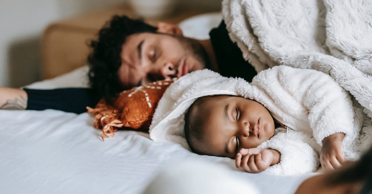 Dlaczego moje 10-miesięczne dziecko tak często budzi się w nocy? Przyczyny i możliwe rozwiązania